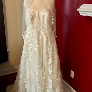 Melissa Sweet Ivory Floral Gown
